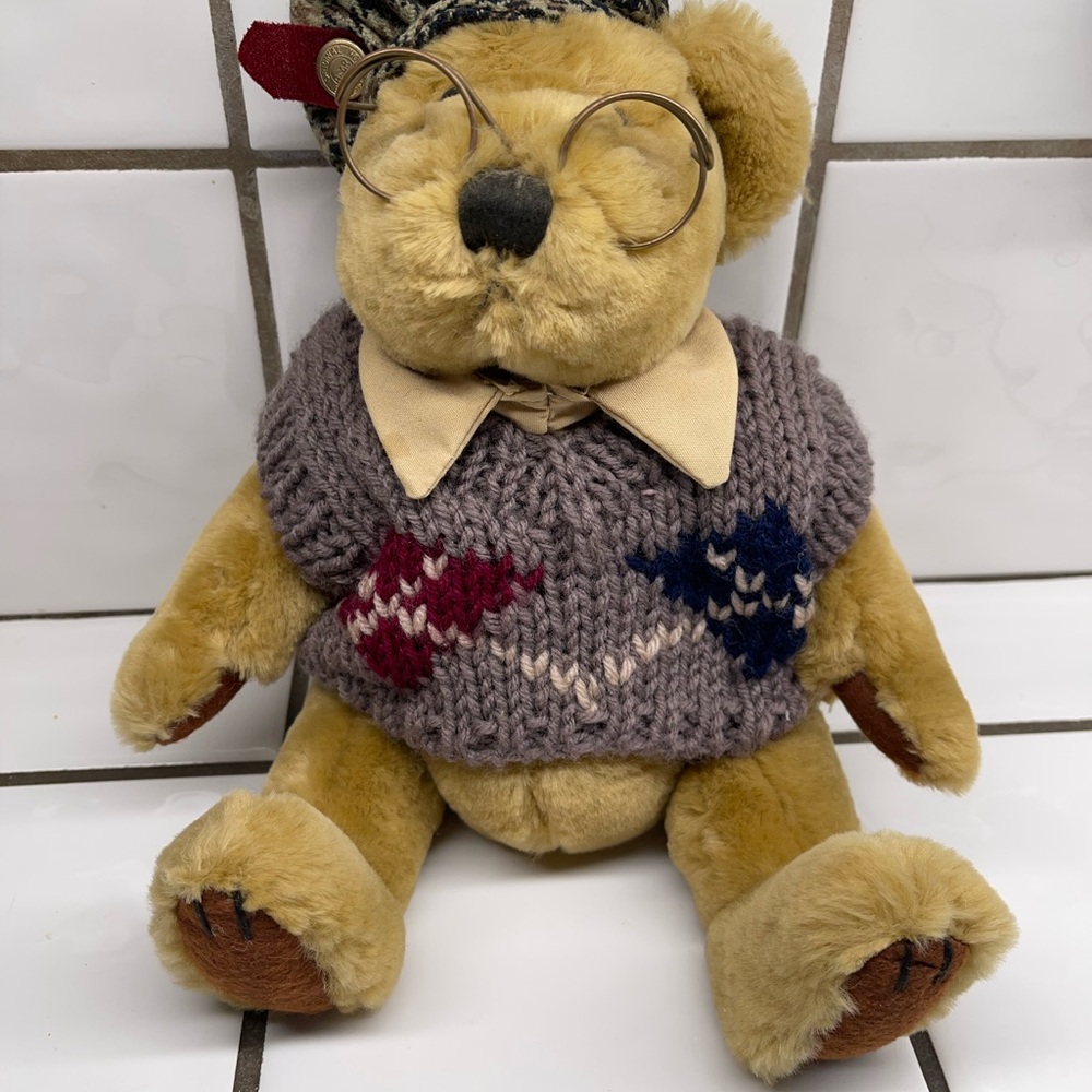 Vintage Classic  Brass ButtonTeddy Bear “ Sherwood”with Sweater and Glasses